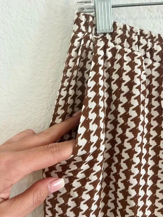 Charlie Holiday Brown & White Houndstooth Wide-Leg Pants - Picture 6 of 8